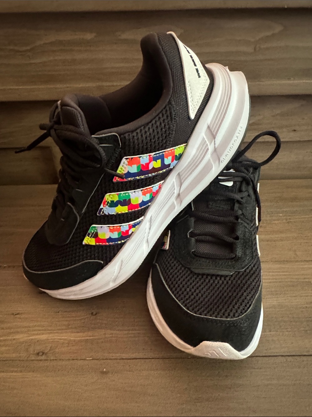 Adidas FIFA World Cup 2026 Astrastar Sneakers, Women’s Size 8.5